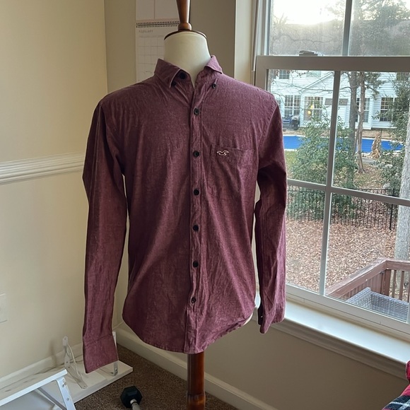 Hollister Men’s Button Down size XS - Picture 4 of 4